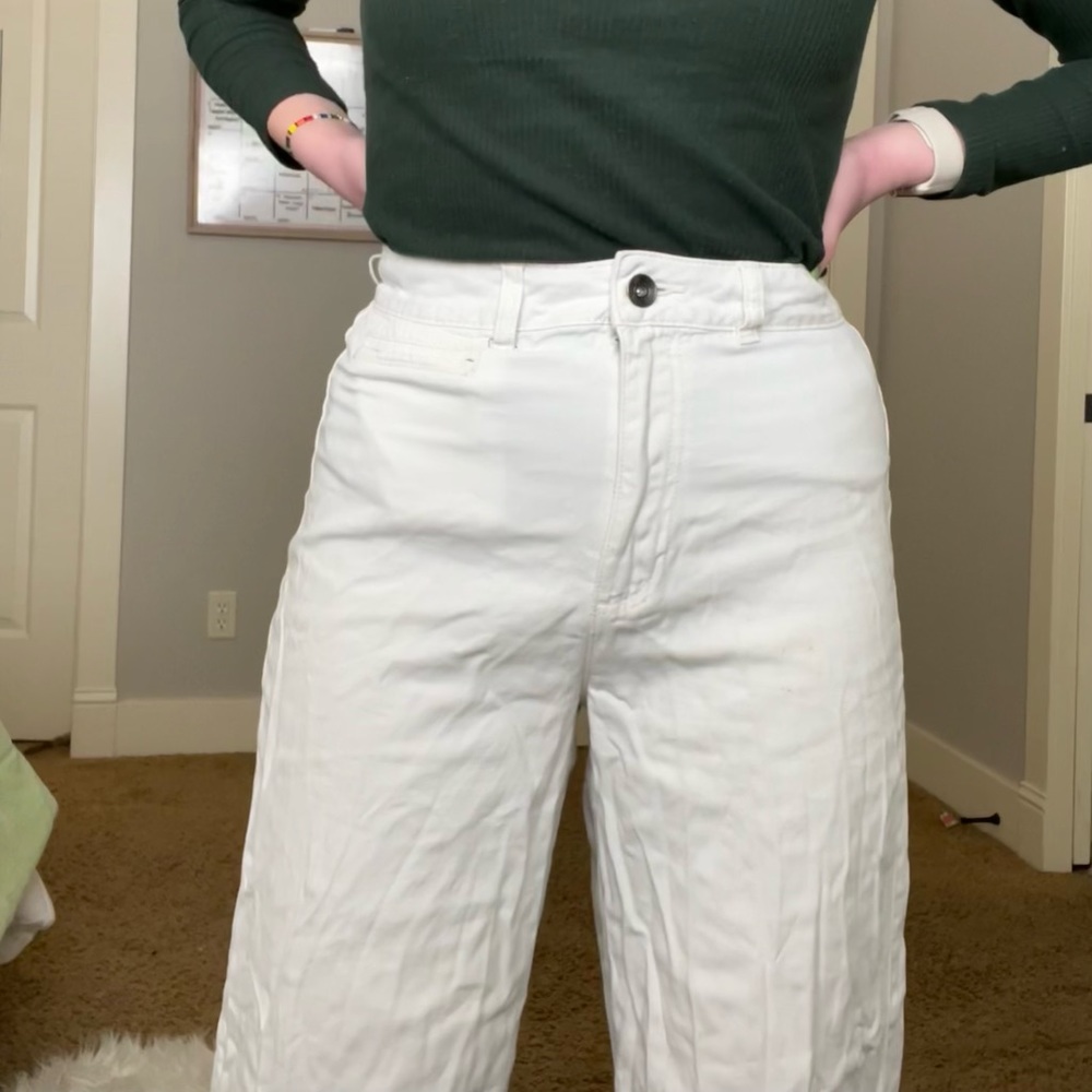 White wide leg cropped jeans from Cotton On!
